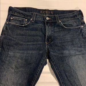Levi’s dark wash denim skinny jeans 34/32